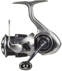 Daiwa 25 Caldia FC LT2500S-XH pergető orsó (10427-251)