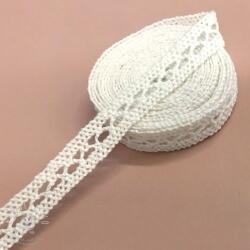  Madeira Ornament white 6