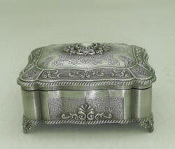  Ékszertartó - justitiadisztargy - 8 900 Ft