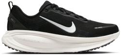 Nike Мъжки маратонки Nike Vomero 18 Mens Running Shoes - Black/White