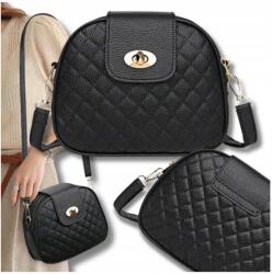 EdiBazzar Női Kis Steppelt Fekete Műbőr Válltáska Arany Színű Fém Részletekkel (Torebka skórzana na ramię damska mała)