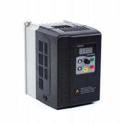  Frekvenciaváltó Vfd 220 V 3 Le 3 fázis bemenet 2.2 kW (8050265952400)