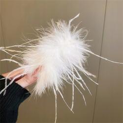  Fehér tollas hajcsat - elegáns hajdísz különleges alkalmakra