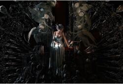  Poszter Királynő ül a trónon, 61x90 cm, poszter1242, Többszínű (poster1242)