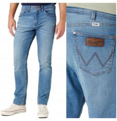 Wrangler Férfi egyenes farmer nadrág Wrangler Greensboro 30/34 (W15QCS29S)