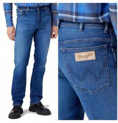 Wrangler Férfi egyenes farmer nadrág Wrangler Texas 31/32 (W121YI23A)