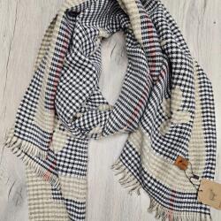  Női sál CASHMERE apró kockás mintával 100% gyapjú 70 cm x 200 cm Fekete