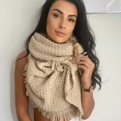  Női sál csattal, háromszög alakú, 40% gyapjú Bézs