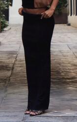 Prettylittlething Fekete Klasszikus Testhezálló Bordázott Szoknya Prettylittlething Xs