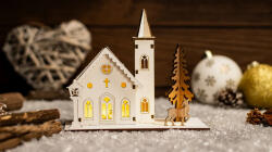 TRACON Tracon CHRHC3WW LED karácsonyi templom, fa, elemes (X24002), Timer 6+18h, 3LED, 3000K, 2xAAA (CHRHC3WW)