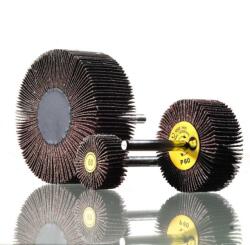 SwatyComet csapos lamellás szaturnus korong Ø50x20mm 6mm-es csappal P80 (011002-0003)