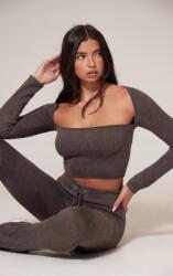 Prettylittlething Bézs Bordázott Hosszú Ujjú Felső Prettylittlething Kivágással L