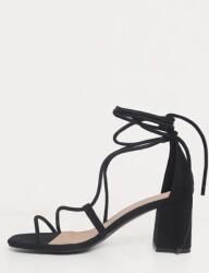  Fekete Klasszikus Cipő Szandál Kötött Sarok Párna Prettylittlething 37 (FRT87798)