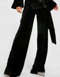 Boohoo Fekete Velúr Egyenes Hosszú Szárú Fodros Sima Boohoo Nadrág 44