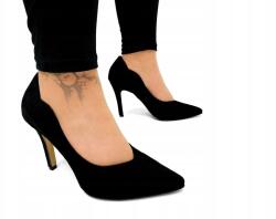 Fekete Velúr Magassarkú Cipő Lengyel Bőr 40-ES (184-wel)