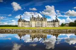 Dimex Vlies Fotótapéta - Chateau de Chambord - 375x250 cm (MS-5-1083)