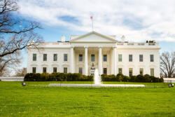 Dimex Vlies Fotótapéta - The White House - 375x250 cm (MS-5-2993)