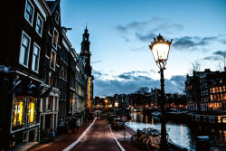 Dimex Vlies Fotótapéta - Amsterdam by night - 375x250 cm (MS-5-1003)