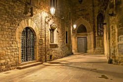 Dimex GOTHIC QUARTER BARCELONA fotótapéta, poszter, vlies alapanyag, 375x250 cm (MS-5-0721)