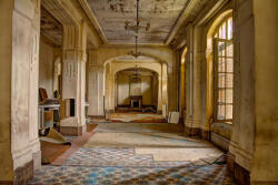 Dimex Vlies Fotótapéta - Fireplace and old walls - 375x250 cm (MS-5-0871)