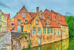 Dimex Vlies Fotótapéta - Houses in Bruges - 375x250 cm (MS-5-1007)