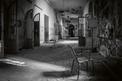 Dimex Vlies Fotótapéta - Psychiatric hospital - 375x250 cm (MS-5-0876)