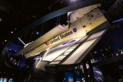 Dimex Vlies Fotótapéta - Space shuttle - 375x250 cm (MS-5-2831)