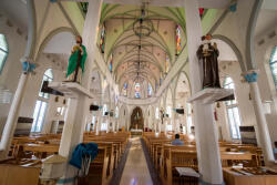 Dimex Vlies Fotótapéta - Church of Our Lady of Lourdes, Singapore - 375x250 cm (MS-5-0913)
