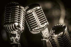 Dimex Vlies Fotótapéta - Retro Microphones - 375x250 cm (MS-5-2129)