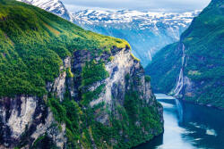 Dimex Vlies Fotótapéta - Magical Norwegian scenery - 375x250 cm (MS-5-1819)