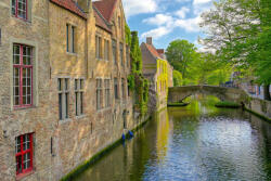Dimex Vlies Fotótapéta - The canals of Bruges - 375x250 cm (MS-5-1010)