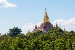 Dimex Vlies Fotótapéta - Ananda Buddhista templom, Mianmar - 375x250 cm (MS-5-1137)