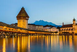Dimex Vlies Fotótapéta - Kapellbrücke bridge, Switzerland - 375x250 cm (MS-5-1064)
