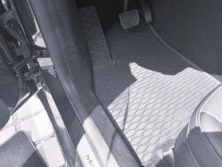 RIGUM méretpontos gumiszőnyeg Tesla Model Y 2025- Juniper-hez! (906332)