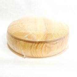  Kerek fadoboz levehető tetővel. Átmérő: 130mm, magasság: 45 mm