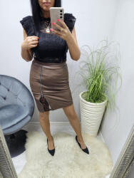  Gyönyörű műbőr szoknya csipke díszítéssel (barna) (897603)