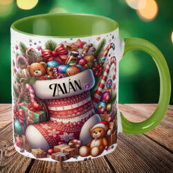 Deconline Crafts Egyedi neves karácsonyi bögre "A Mikulás műhelye" 330 ml kerámia Zöld Full HD (DO129205-GREEN-MUG)