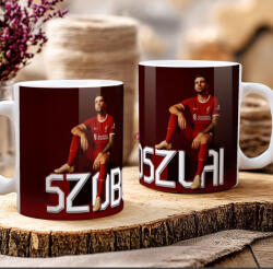 Deconline Crafts Prémium Szoboszlai Bögre személyre szabható, egyedi névvel 330ml "SZOBO 2025 (DO69359-CERAMIC-MUG)