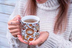 Deconline Crafts HD Premium mintás őszi bögre "Fall vibes coffe" 330 ml (DO126180-CERAMIC-MUG)