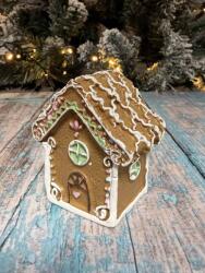  Mézeskalács házikó zöld ablakkal