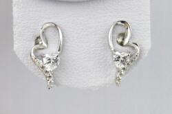  Ezüst fülbevaló szív alakú cirkóniákkal F142