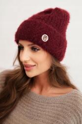 Kesi Női téli sapka bolyhos kötött anyagból, elegáns bordó gombokkal (5907302138798)