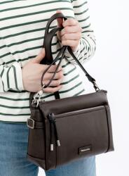 Tamaris Gerlinde sötétbarna közepes, három részes négyszöglete divattáska 34140-200 - taskaweb