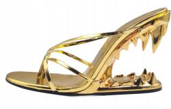 GCDS Morso Hell Thong papucsok, méret (ZA22U470002)