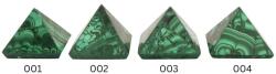  Piramida din Malachit Natural - 46-52 x 47-52 x 39-42 mm - Simbol al Renasterii si Curajului - 1 Buc