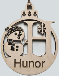  Egyedi fa karácsonyfadísz névvel és kezdőbetűvel