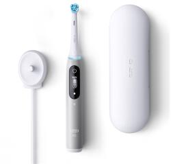 Oral-B iO Series 6 rotating white