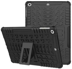 Gigapack Defender Apple iPad 9.7" (2018) (közepesen ütésálló, kitámasztó, autógumi minta, fekete) (GP-69751)