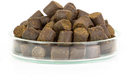 Mikbaits 2, 5 kg-os pellet kombináció 8 mm-es pisztránggranulátum 100 ml lazacolaj (11050253)