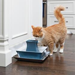 PetSafe Pagoda itatókút kutyák és macskák számára- kék 2L
